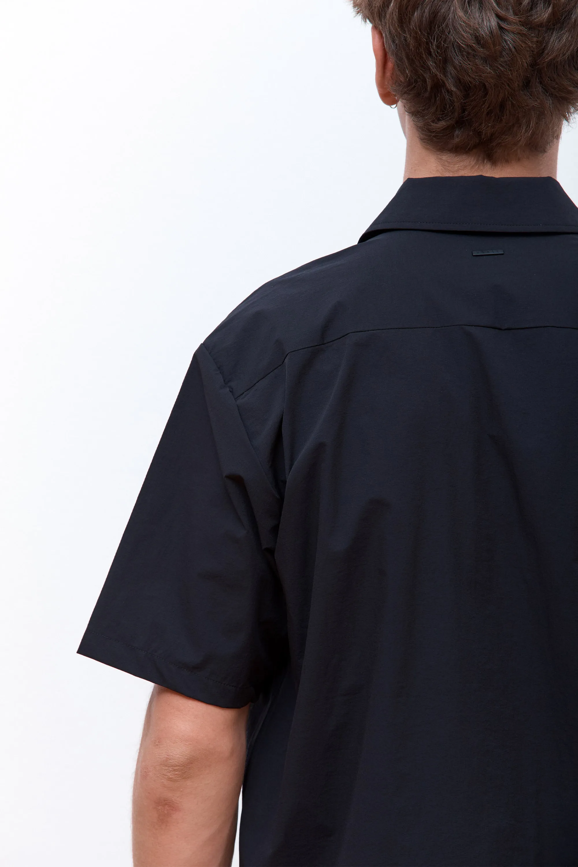 Carsten Travel Light SS Shirt Black