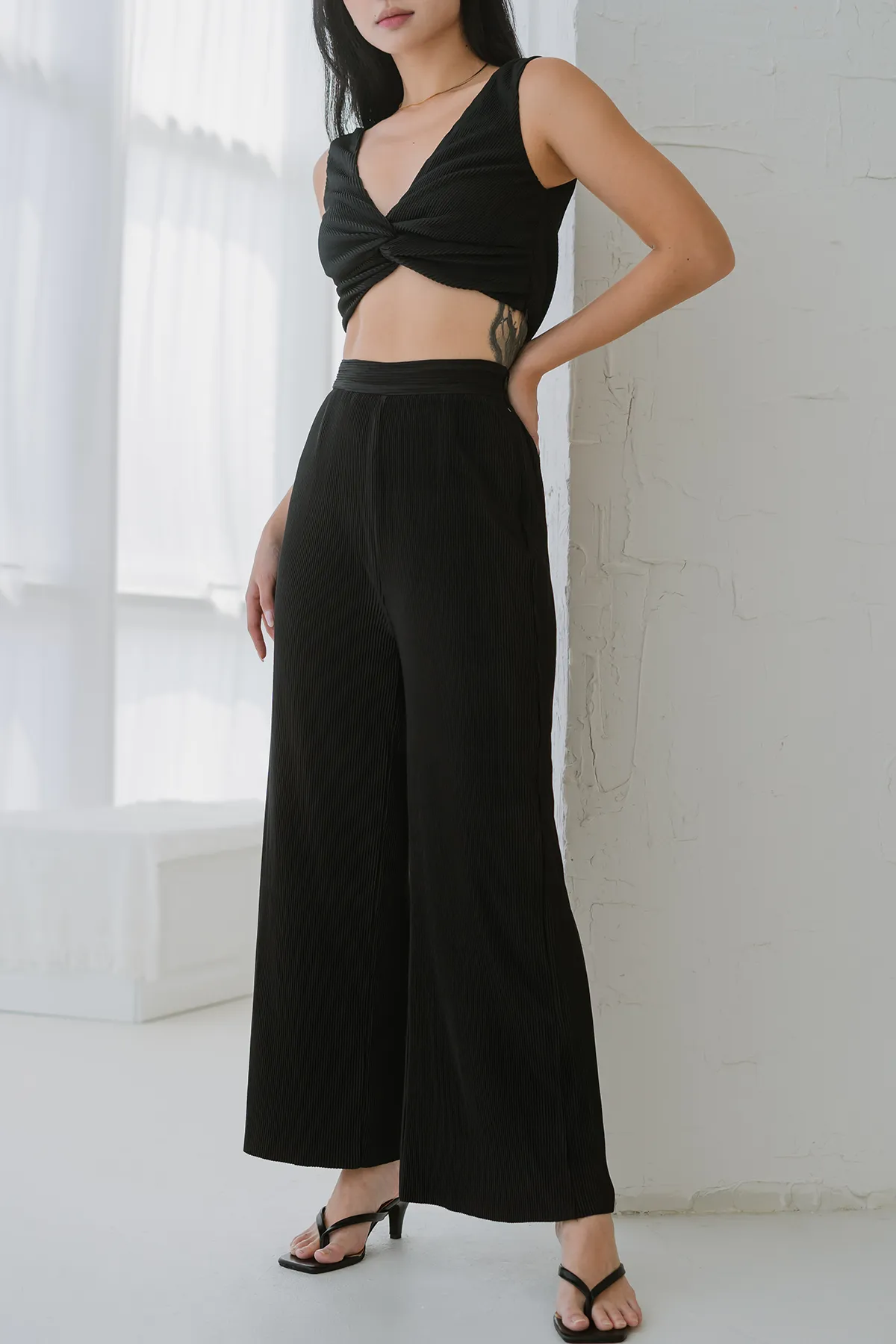 Demi Pleat Co-ord Top (Black)