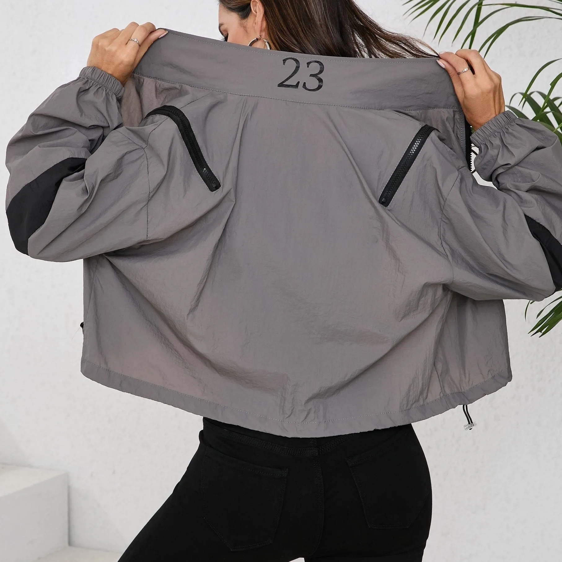 Femke | Fashionable wind jacket for ladies