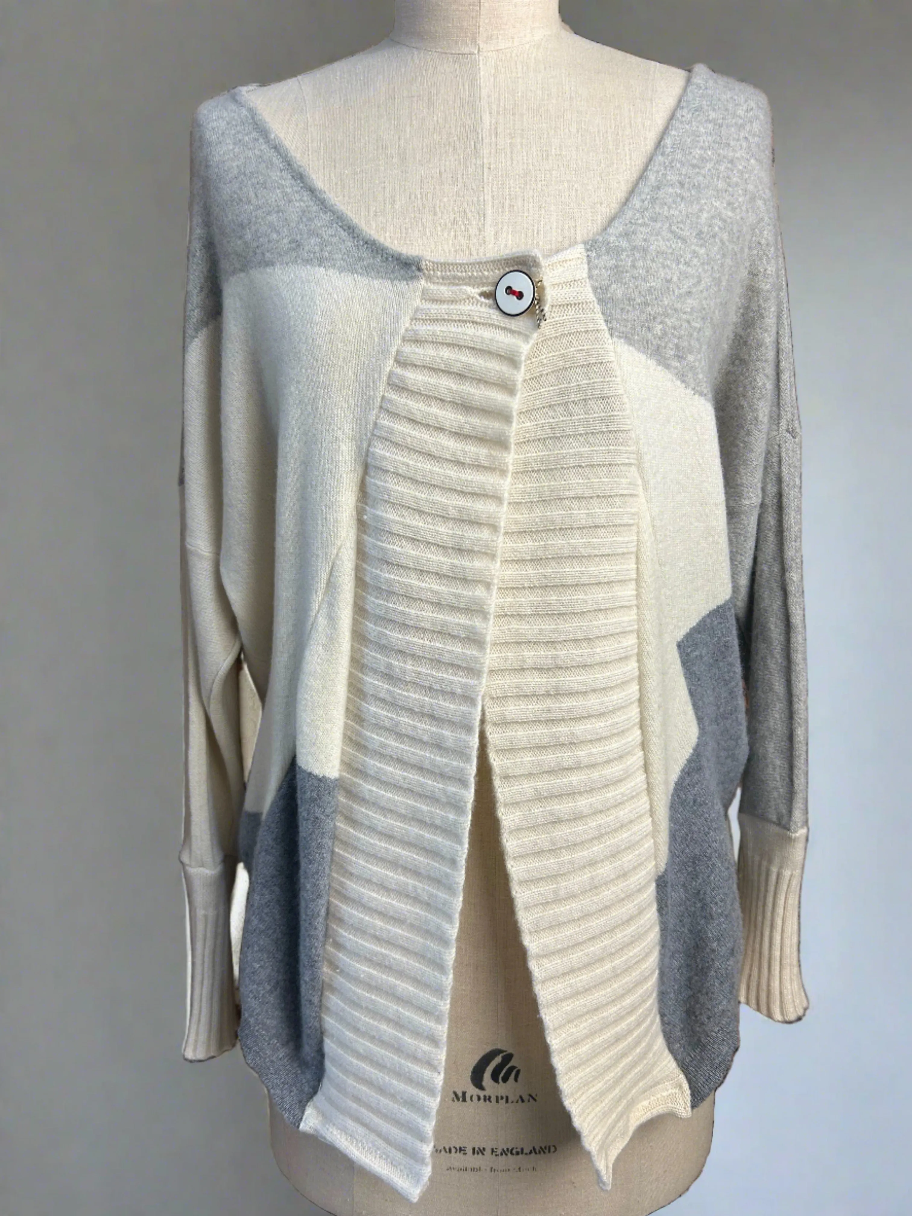 Nimpy Clothing upcycled 100% cashmere grey and white boxy cardigan medium