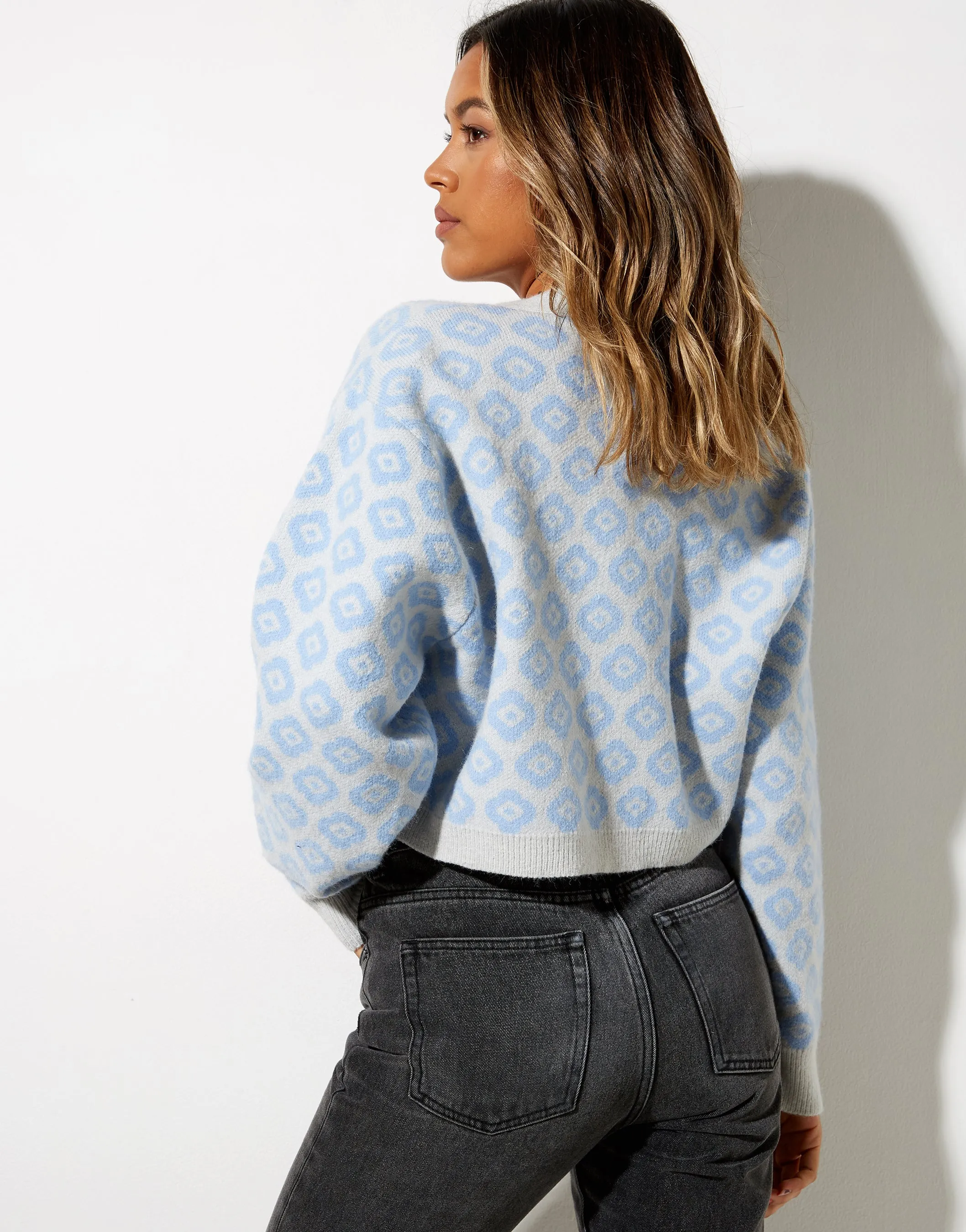 Olina Cropped Cardi in Knit Tonal Blue Daisy