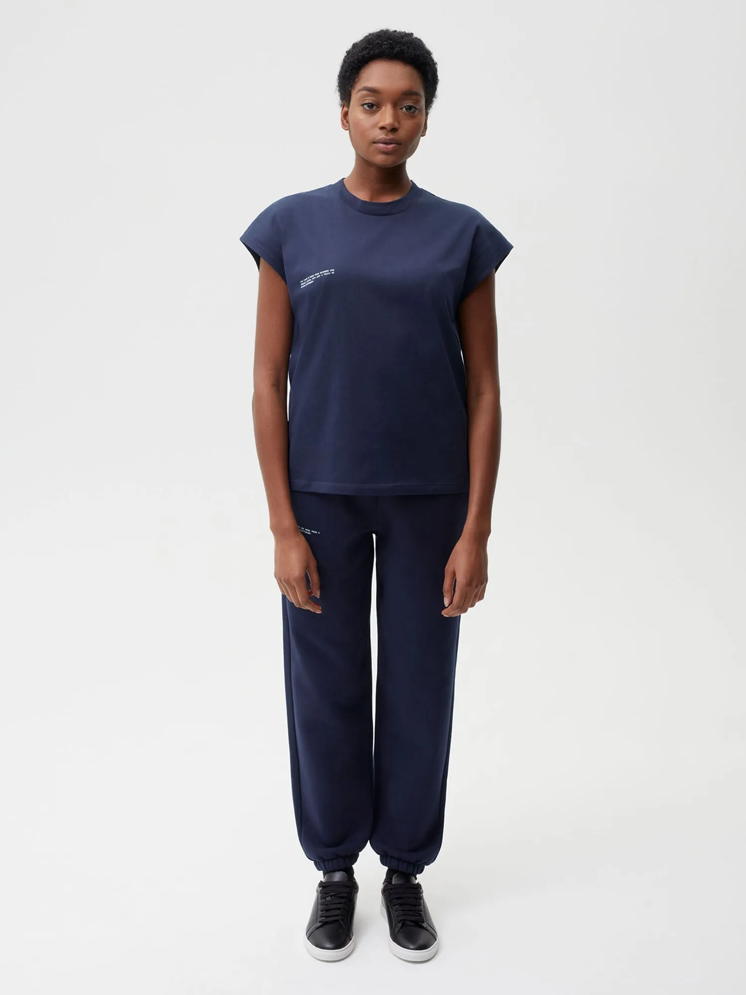 Organic Cotton Cropped Shoulder T-shirt with C-FIBER™ Core—navy blue