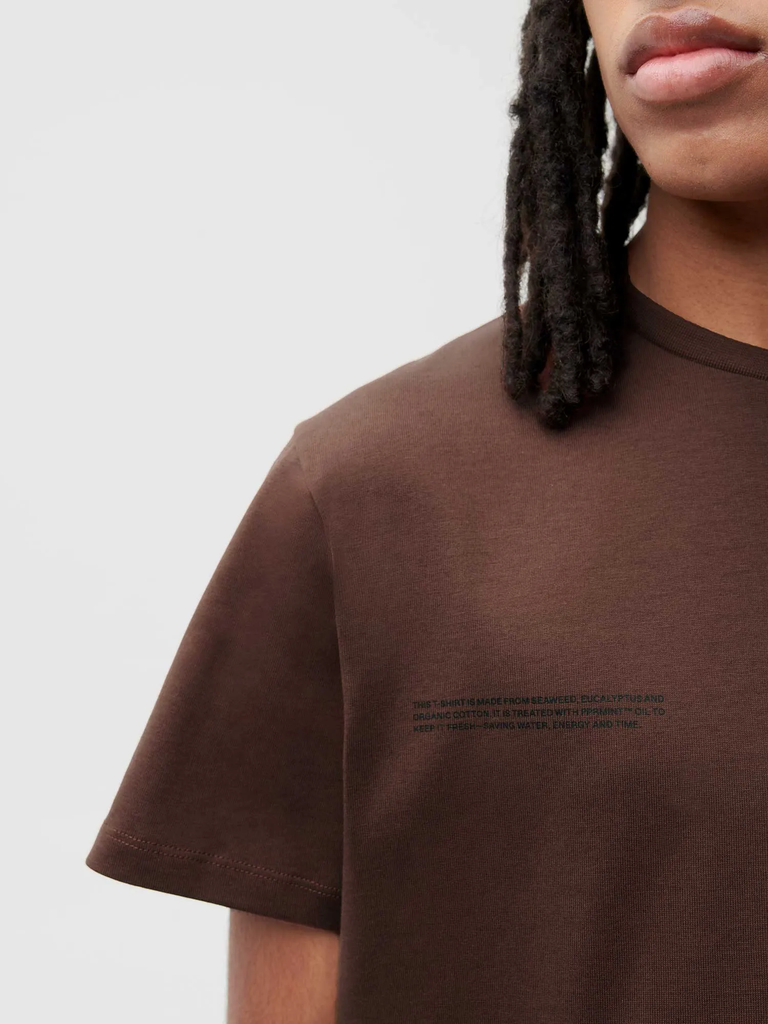 Organic Cotton T-shirt with C-FIBER™ AW22—chestnut brown