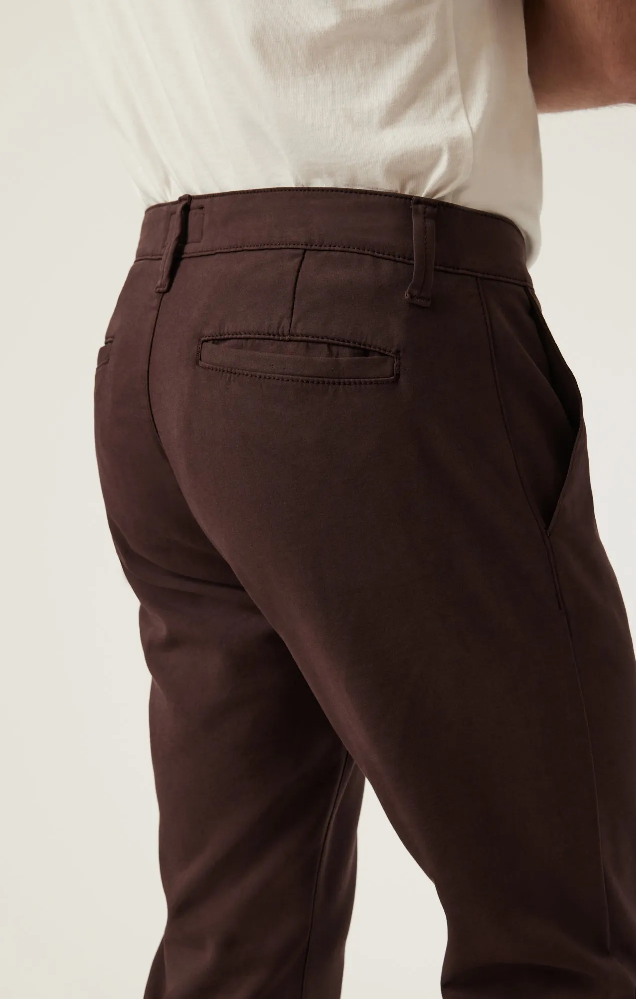 Verona Slim Leg Chino Pants in Burgundy High Flyer